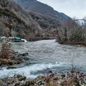 Фото №2 - Горная река Бзыбь возле Голубого озера в Абхазии