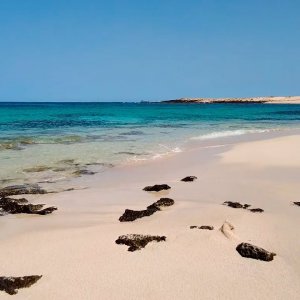 Видео 4K - Пляж Playa Lambra на Ла-Грасиоса - прогулка