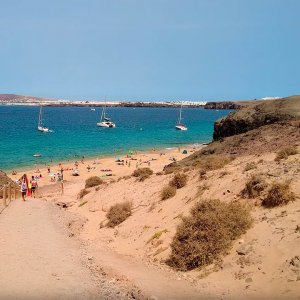 Видео - Пляжи: Плайя-де-Ла-Сера и Плайя-дель-Посо на Лансароте