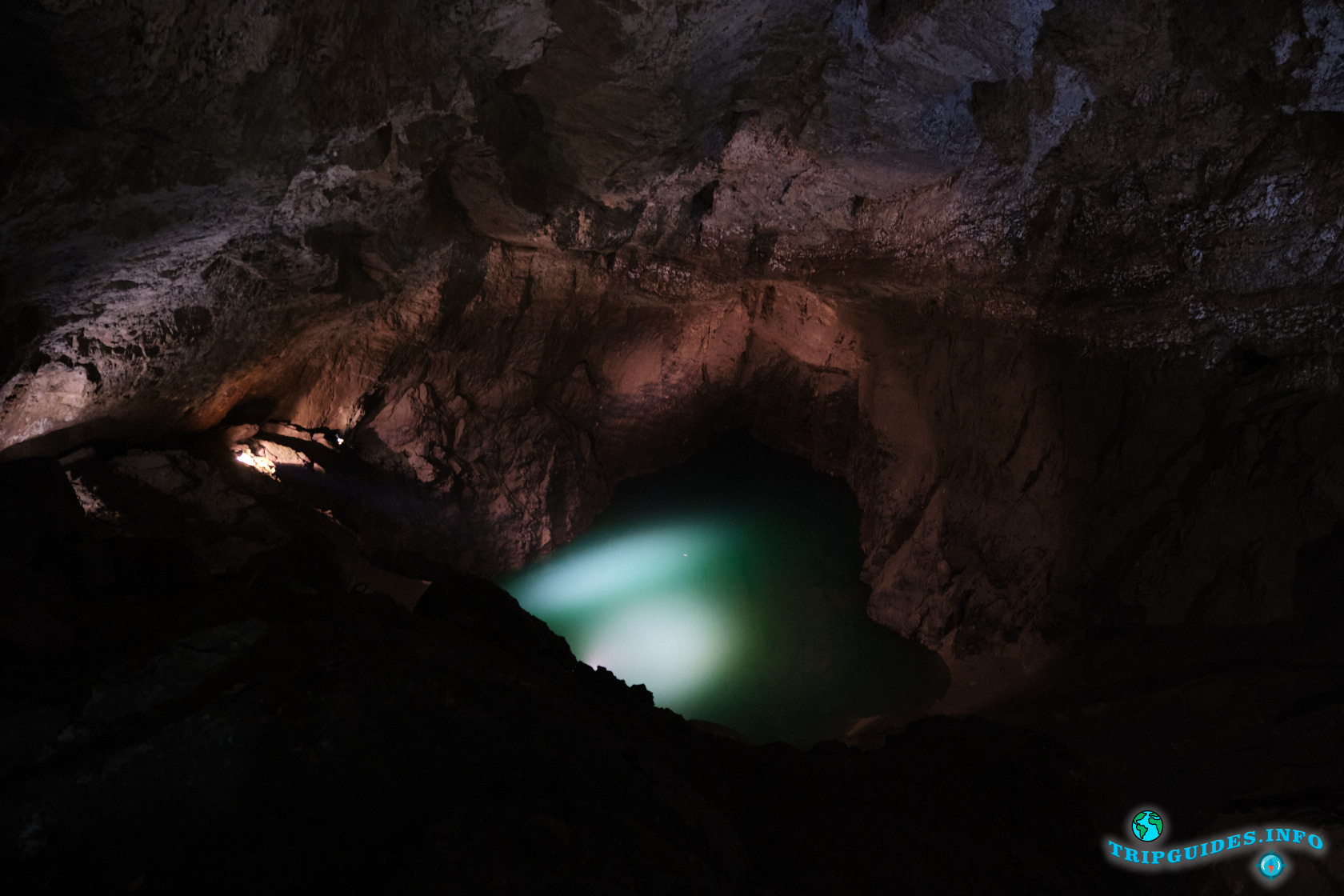 Фото №9 - Подземные озера в Новоафонской пещере в Абхазии
