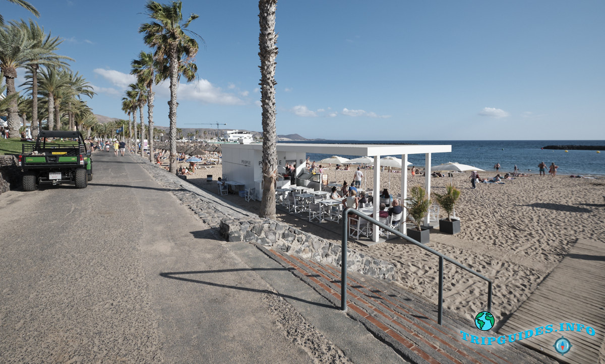 Пляжный бар на пляже Эль Камисон (Playa del Camison) - Лас-Америкас Тенерифе
