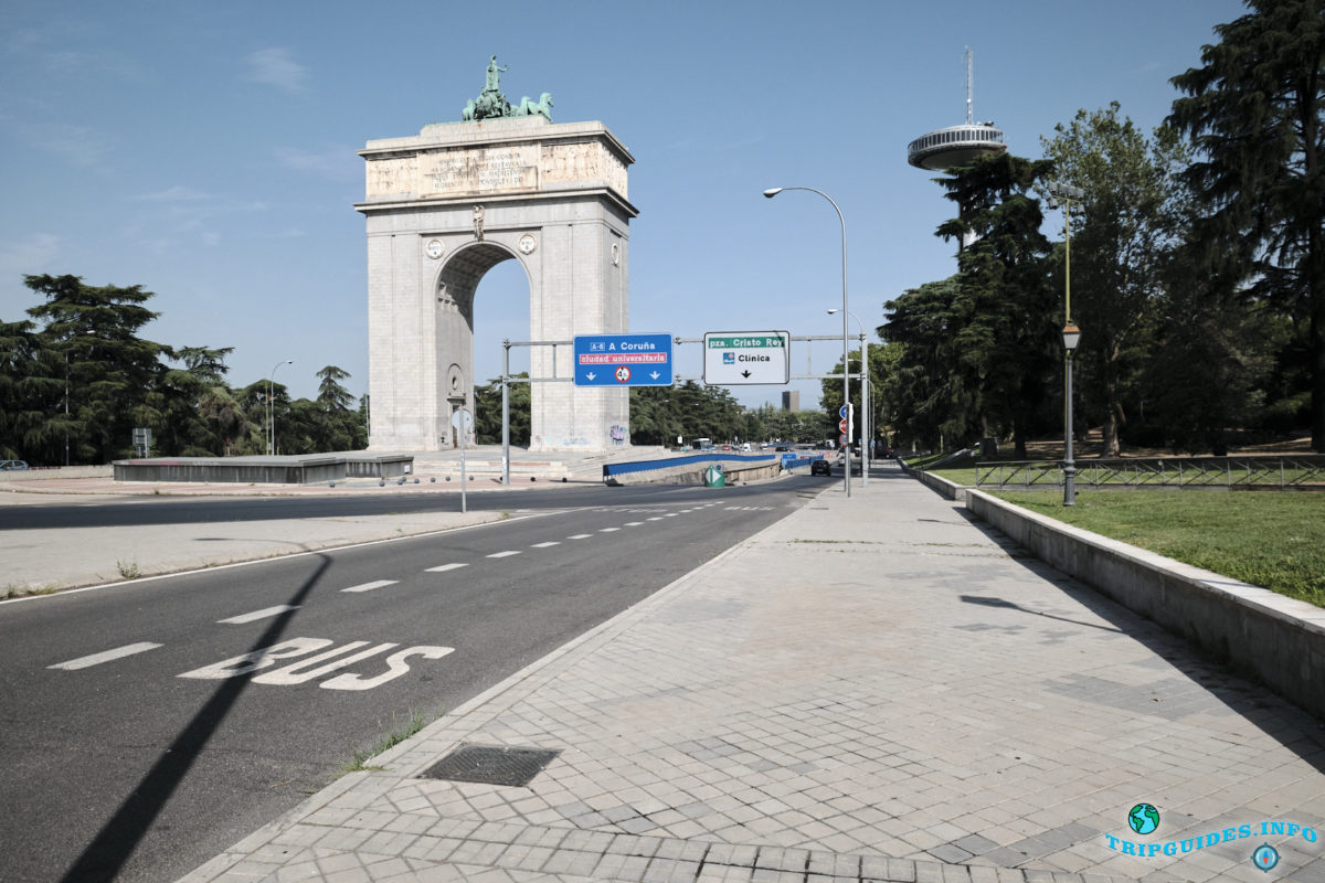 Арка Победы в Мадриде, Испания - Arco de la Victoria