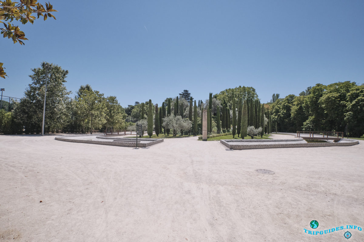 Лес Памяти в Мадриде - столице Испании - El Bosque del Recuerdo