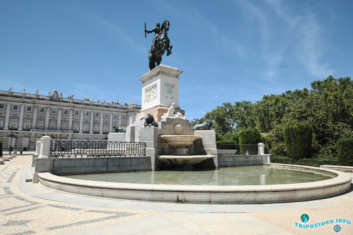 Памятник Филиппу IV в Мадриде, Испания - Monumento a Felipe IV