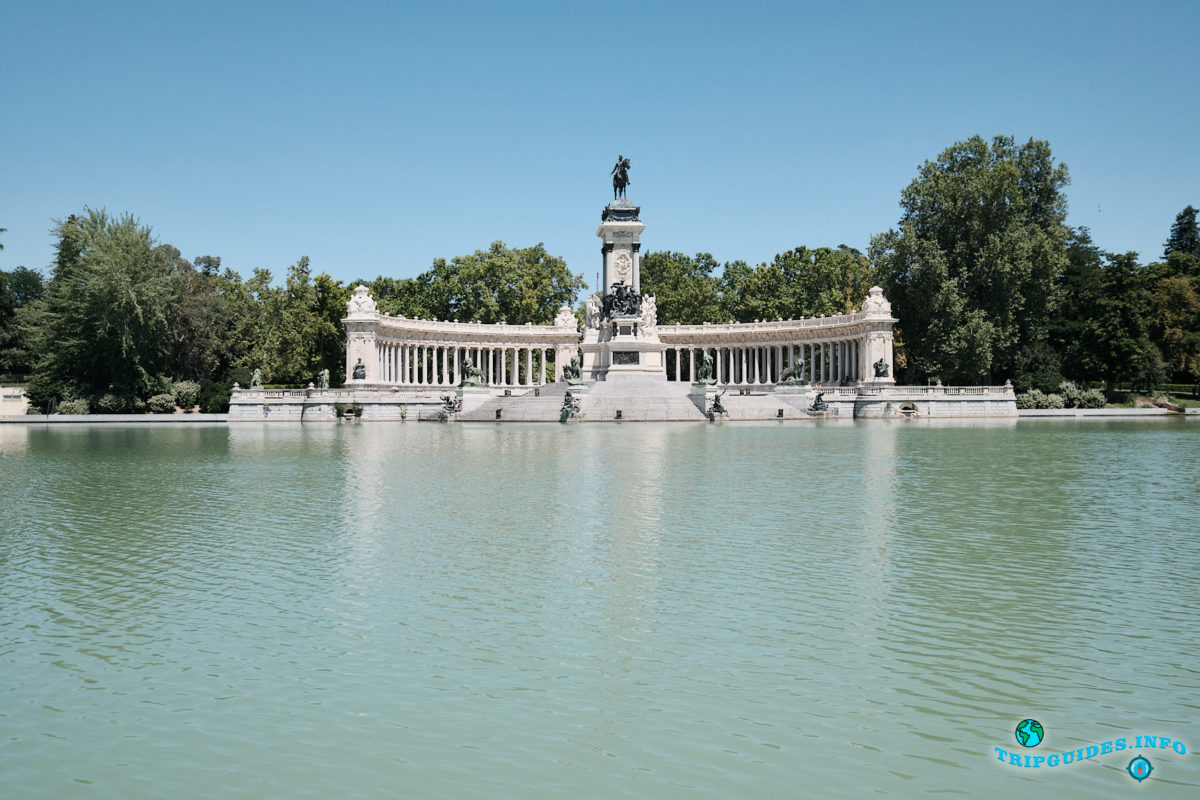 Парк Буэн-Ретиро в Мадриде - Испания (Parque del Buen Retiro)