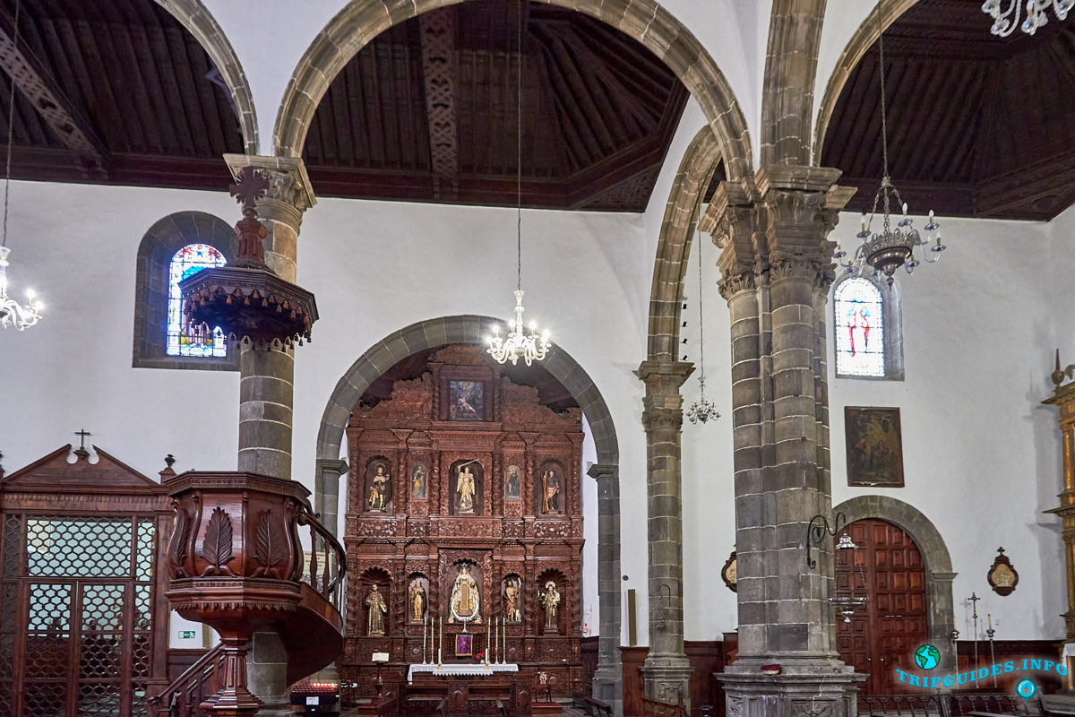 Церковь Святой Анны в городе Гарачико на севере острова Тенерифе (Канарские острова, Испания)