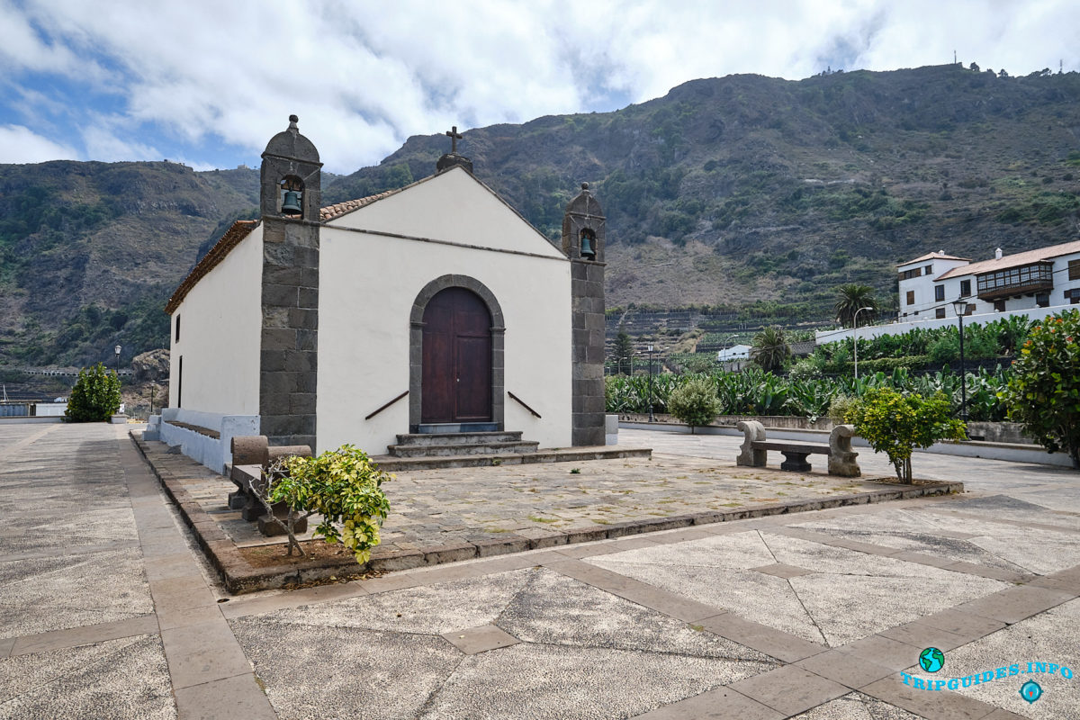 Часовня Ermita de San Roque в городе Гарачико на севере острова Тенерифе (Канарские острова, Испания)