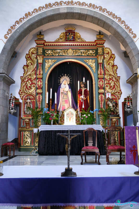 Церковь Сан-Фернандо в Сантьяго-дель-Тейде на Тенерифе - Испания