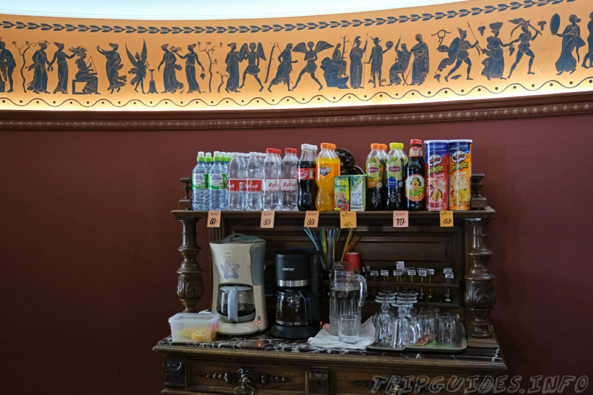 Кафе - буфет в театре Старого парка в Кабардинке