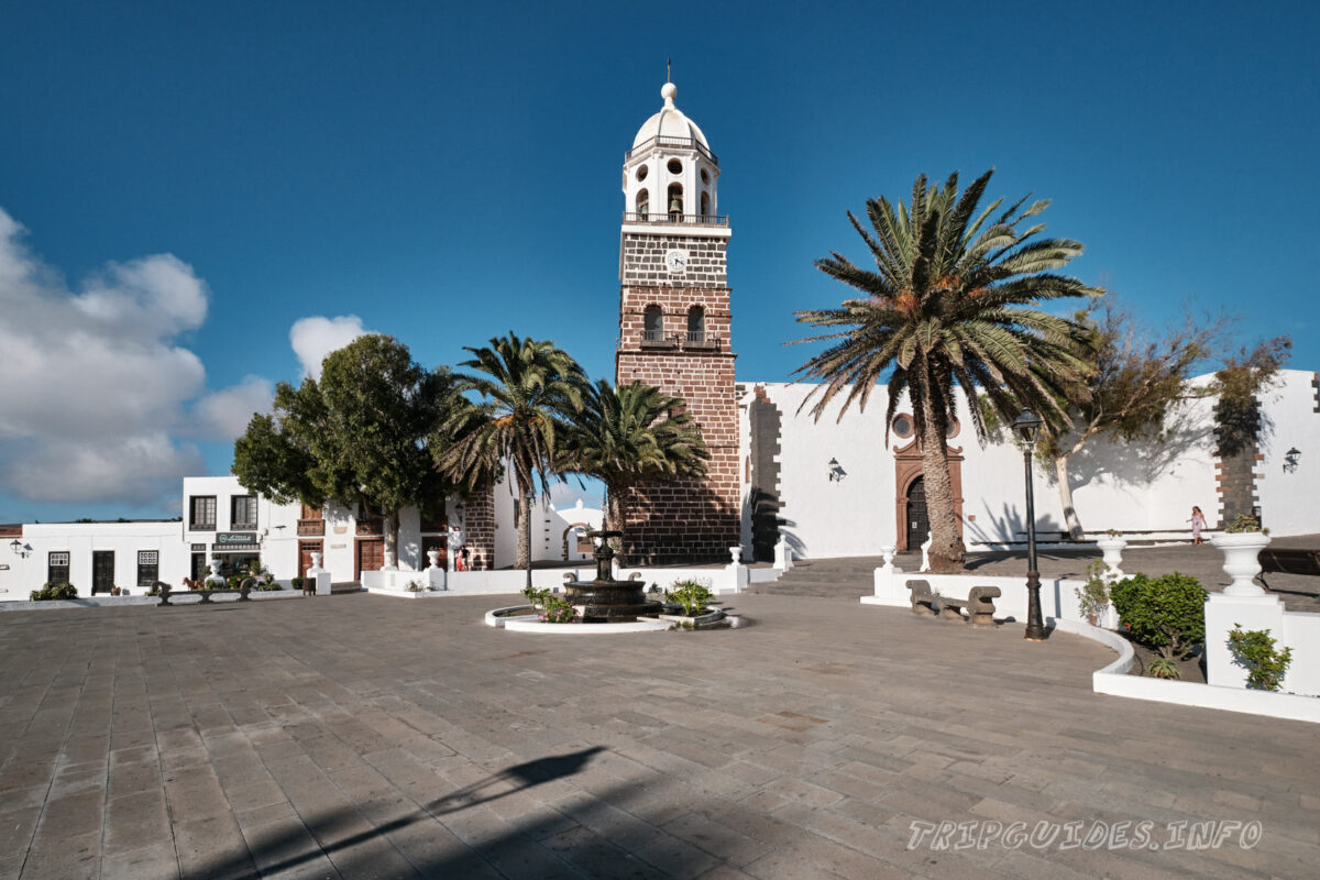 Тегисе (Teguise) - исторический город на Лансароте