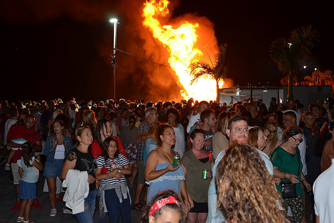 Праздник огня (Fiesta del Fuego) на Лансароте