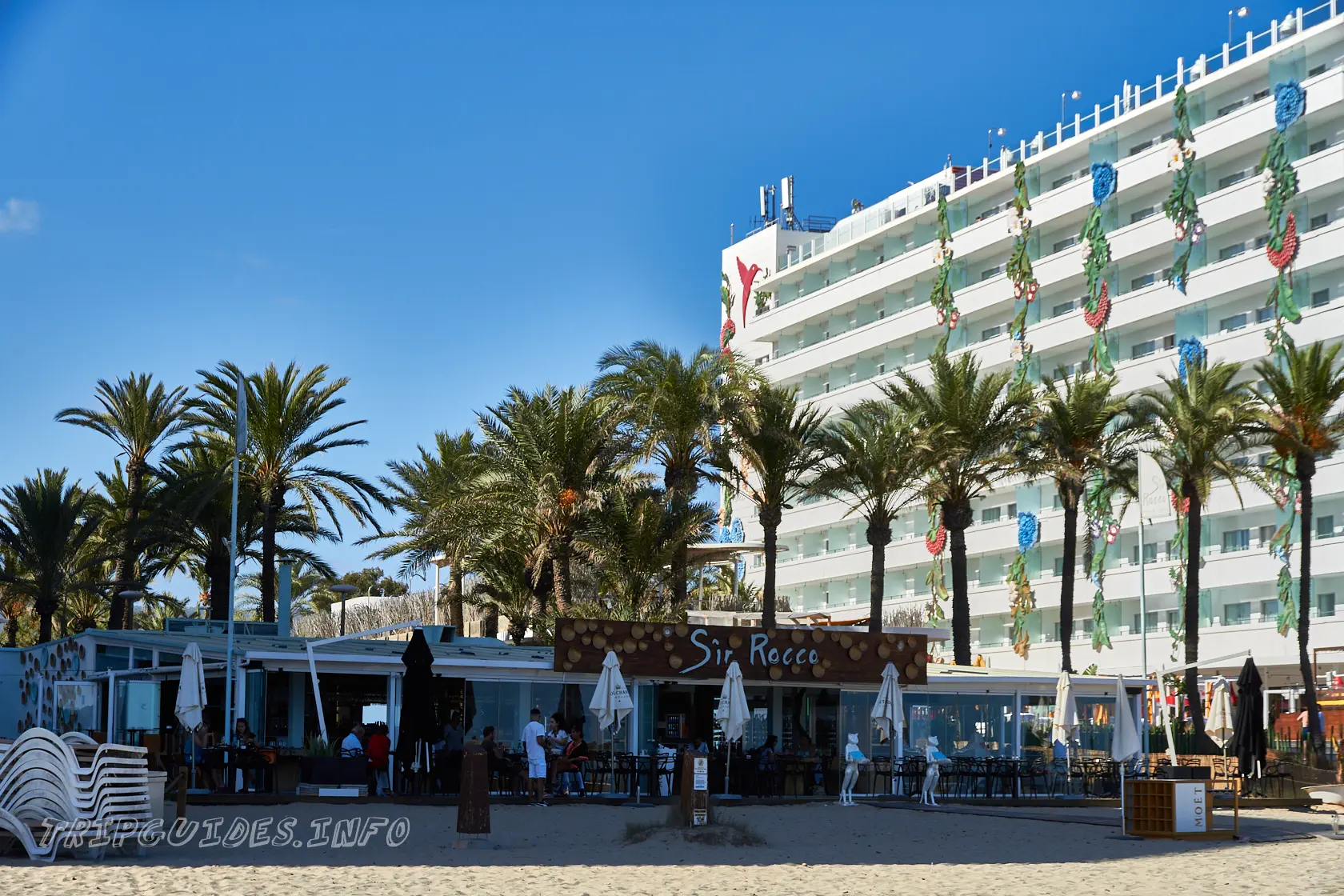 Отель Ушуайя (Ushuaïa Ibiza Beach) на острове Ибица (Ивиса)