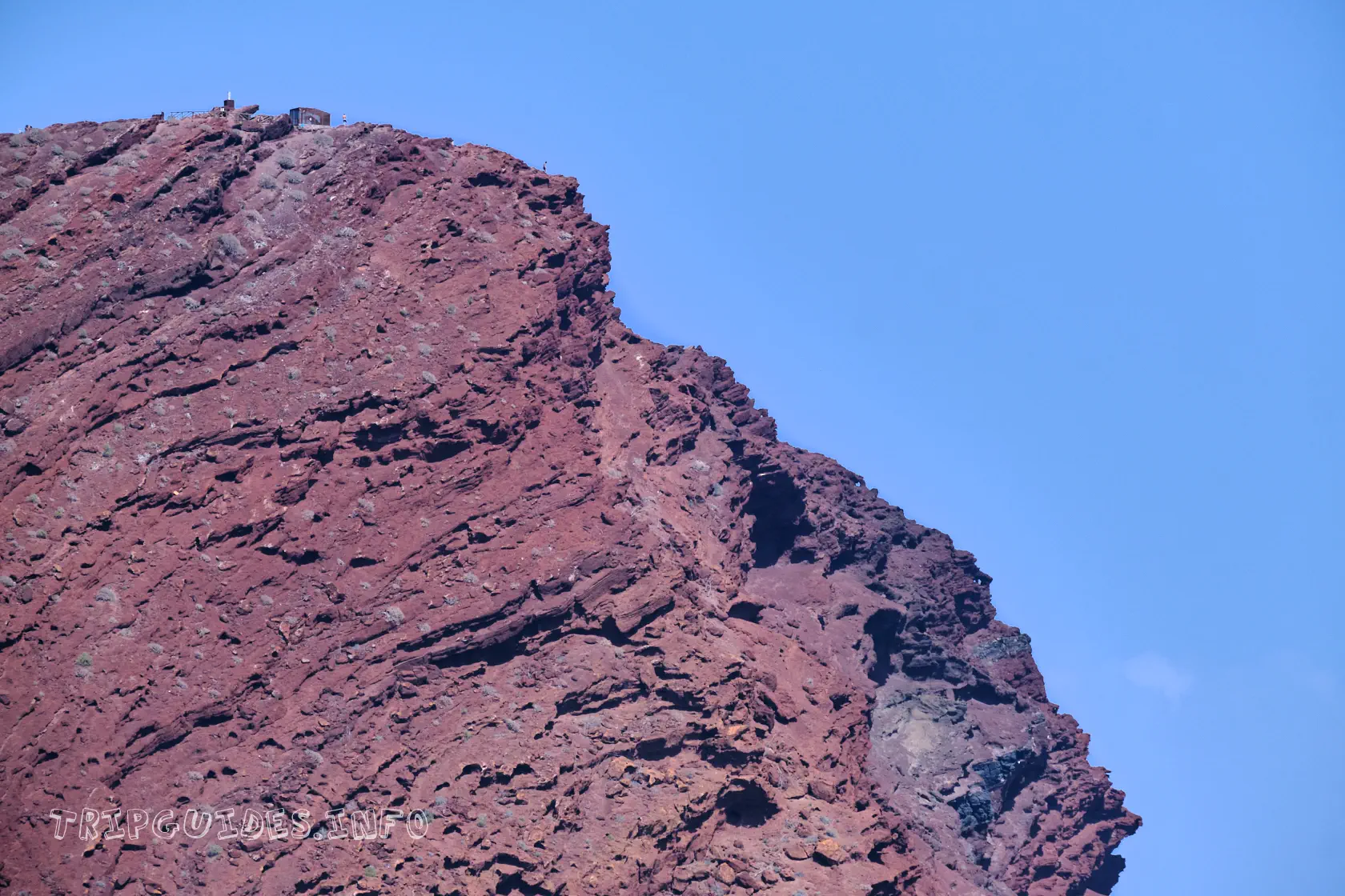 Красная гора в Эль-Медано (Тенерифе)