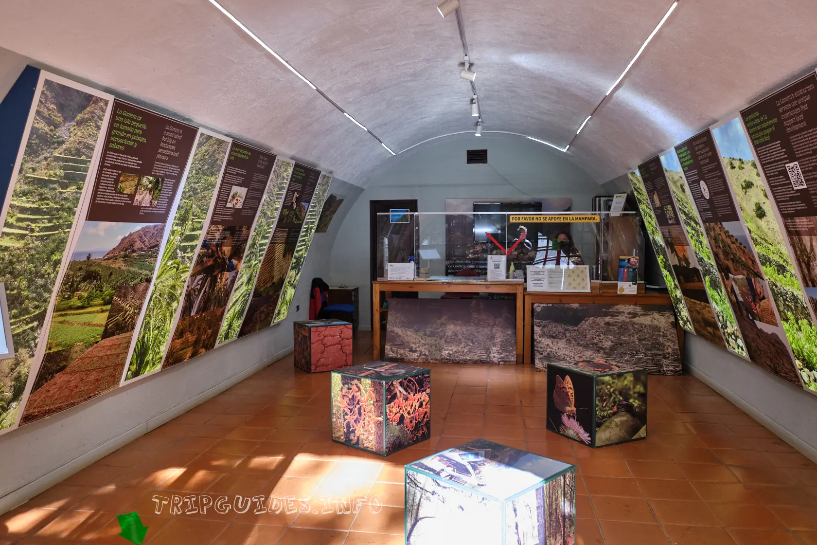Информационный центр в Juego de Bolas (остров Ла-Гомера)