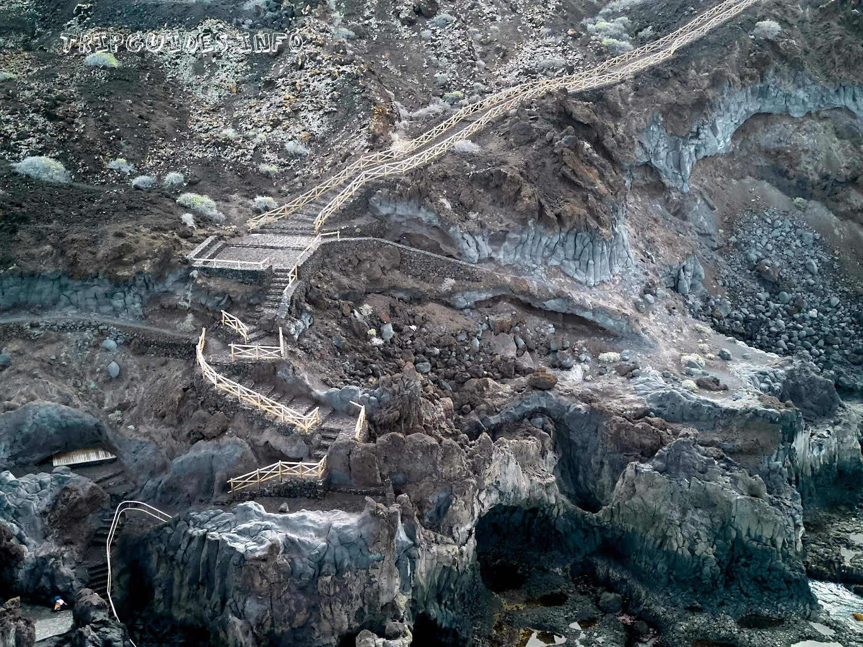 Чарко-де-Лос-Саргос (Charco de Los Sargos) на Эль-Иерро