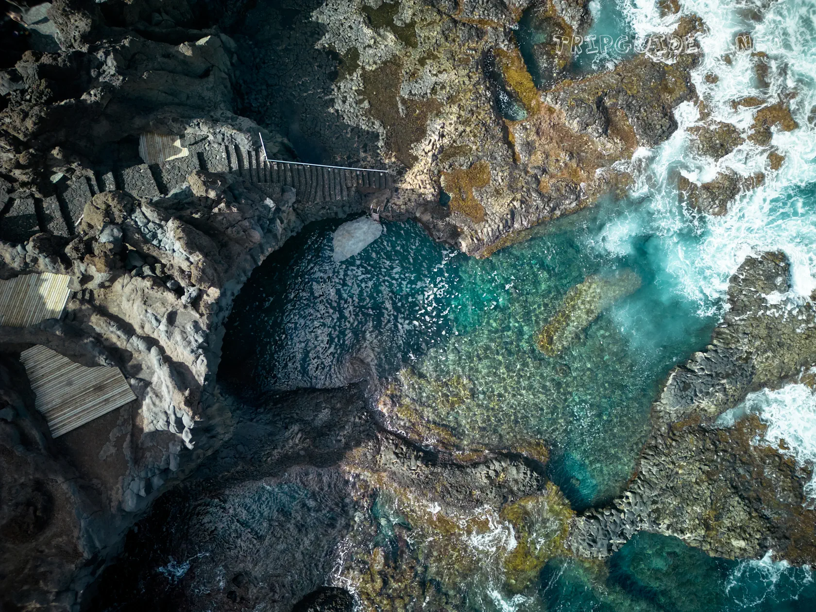 Чарко-де-Лос-Саргос (Charco de Los Sargos) на Эль-Иерро
