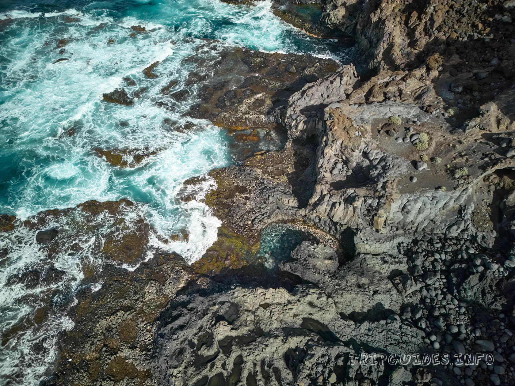 Чарко-де-Лос-Саргос (Charco de Los Sargos) на Эль-Иерро