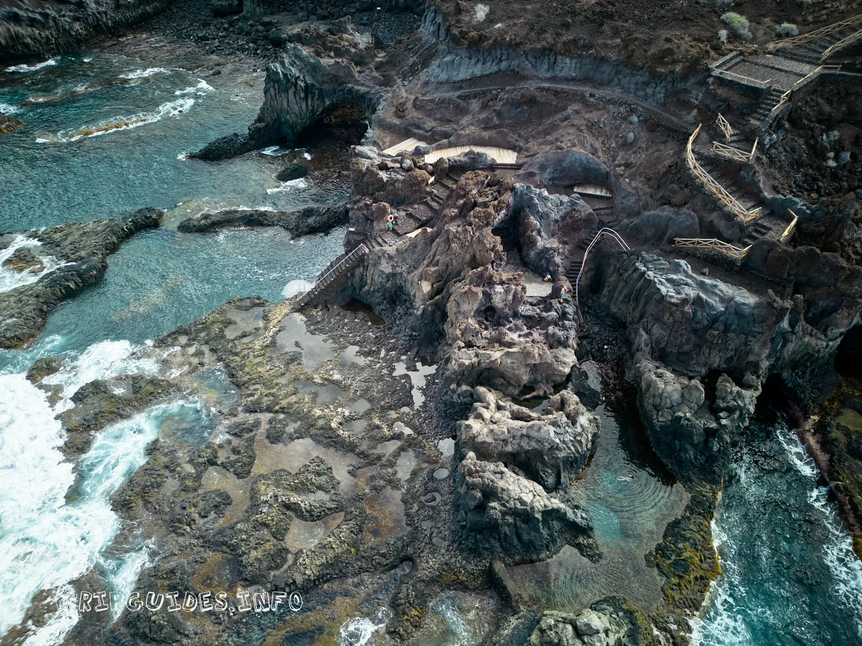 Чарко-де-Лос-Саргос (Charco de Los Sargos) на Эль-Иерро