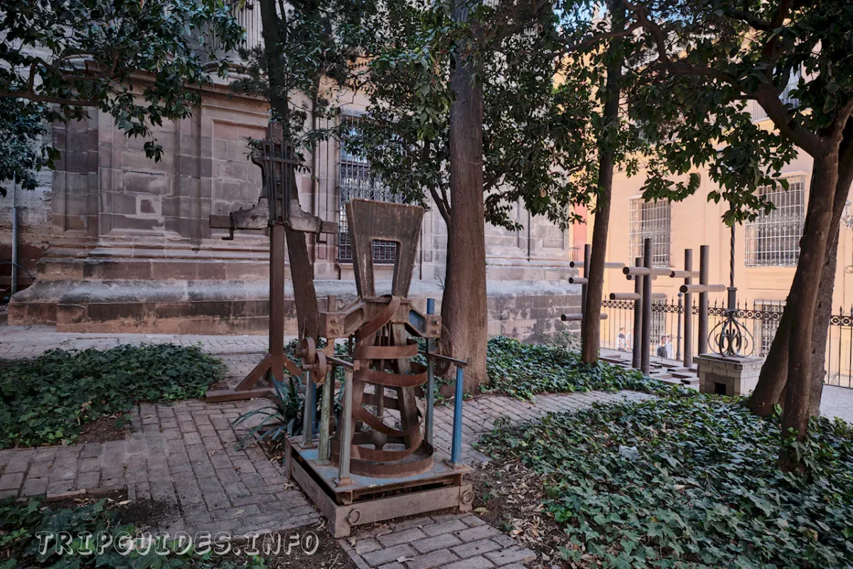 Малагский Собор (Catedral de Málaga) в городе Малага - Испания