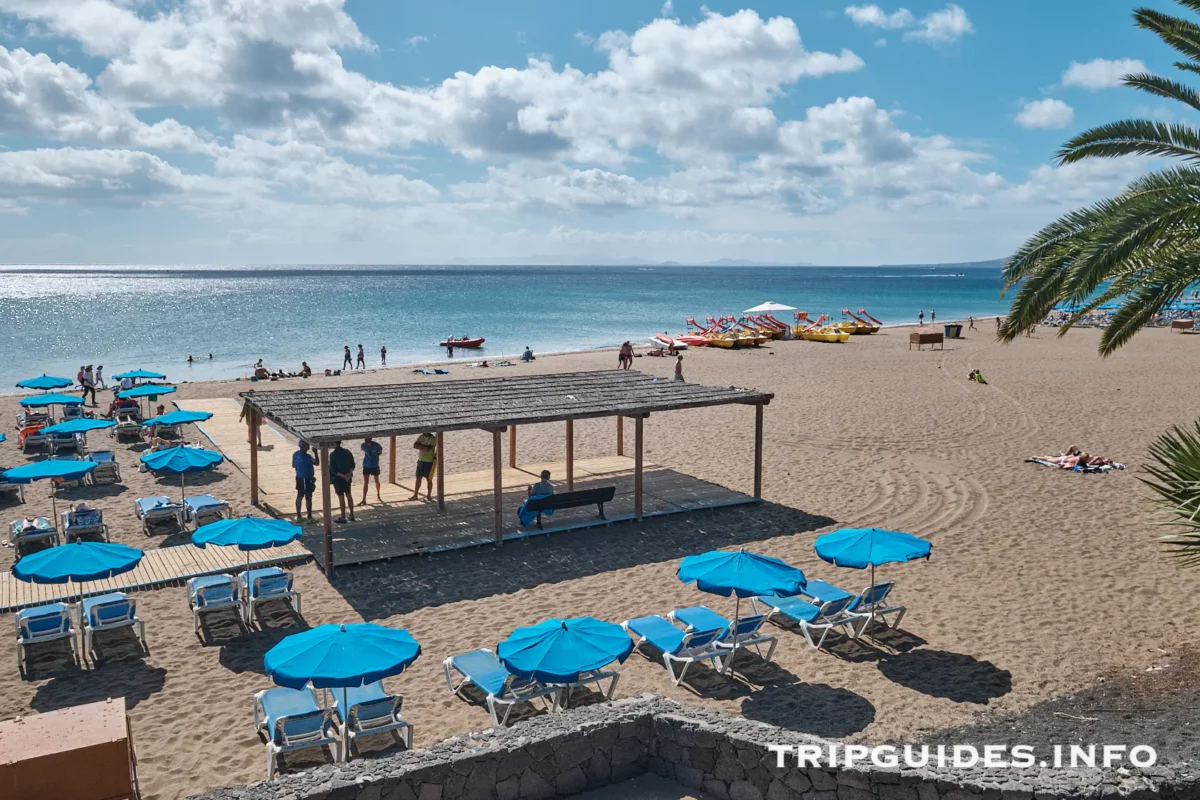 Плайя Гранде (Playa Grande) - пляж в Пуэрто-дель-Кармен на Лансароте