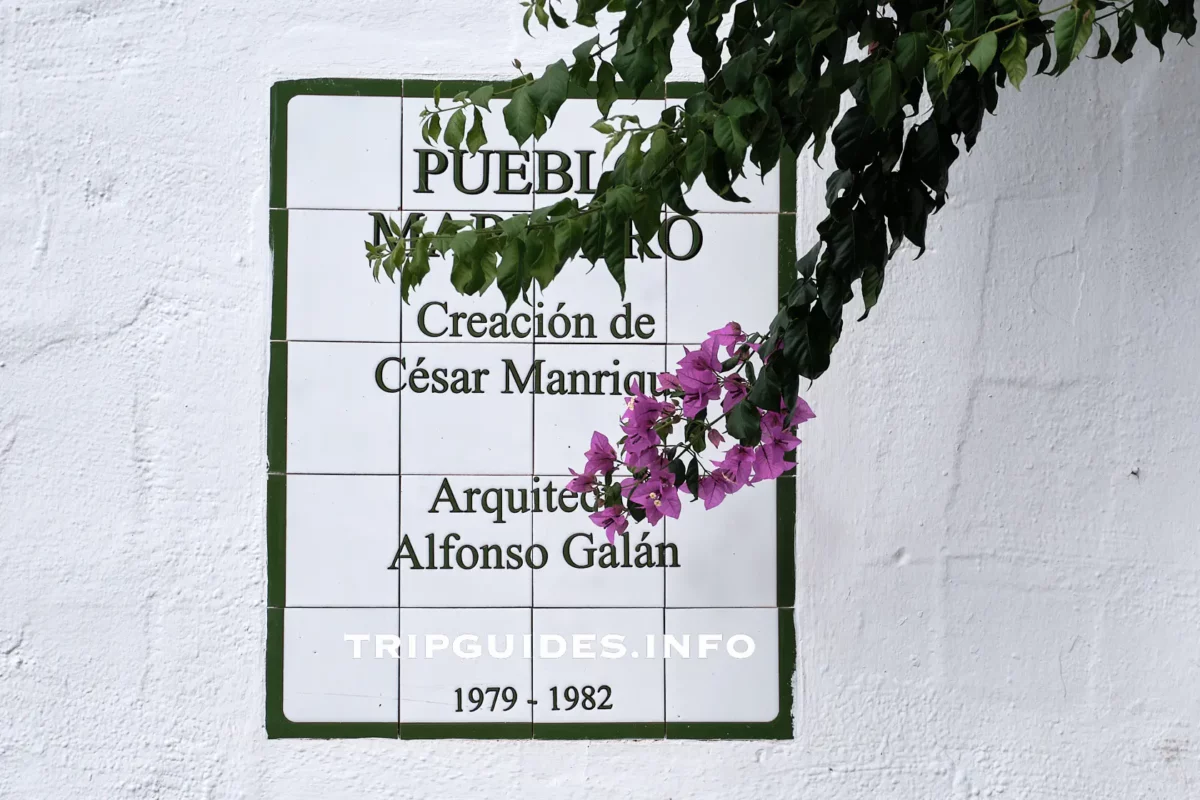 Plaza Pueblo Marinero - Costa Teguise - Lanzarote