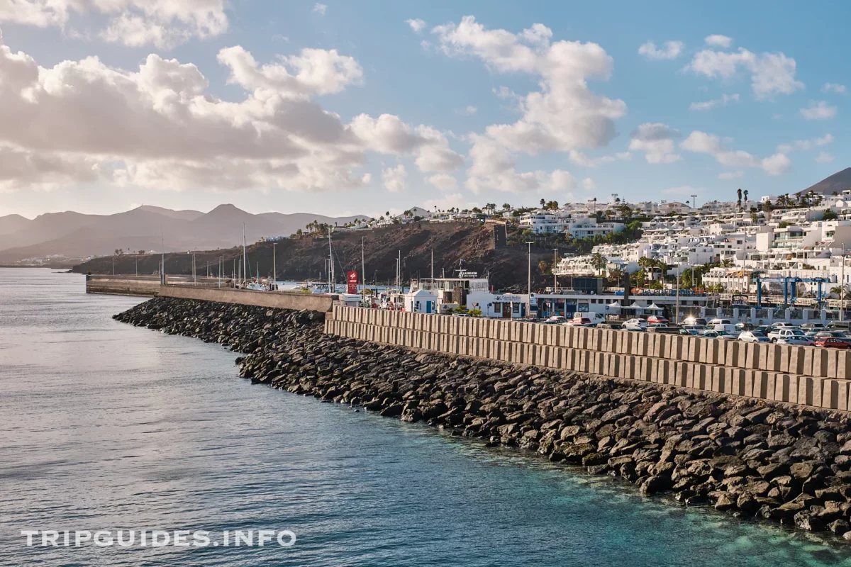 Порт Пуэрто-де-Ла-Тиньоса (Puerto de la Tiñosa) - Пуэрто-дел-Кармен - Лансароте