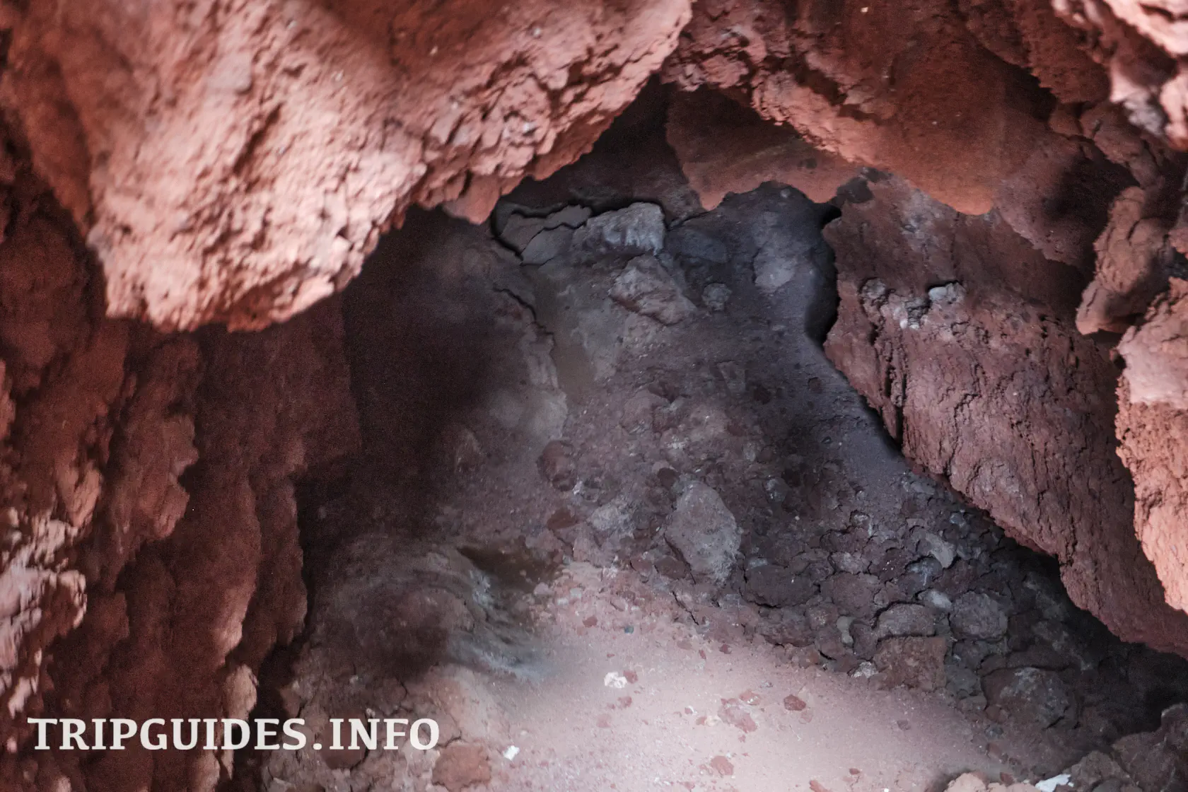 Montaña Bermeja - вулканическая гора на Лансароте (Lanzarote)