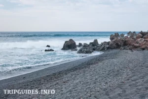 Пляж Монтанья-Бермеха (Playa de Montaña Bermeja) на Лансароте (Lanzarote)