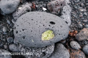 Пляж Монтанья-Бермеха (Playa de Montaña Bermeja) на Лансароте (Lanzarote)