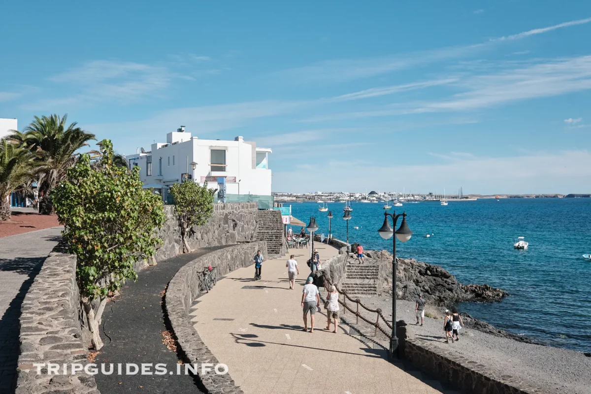 Набережная курорта Playa Blanca - Лансароте