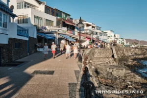 Набережная курорта Playa Blanca - Лансароте