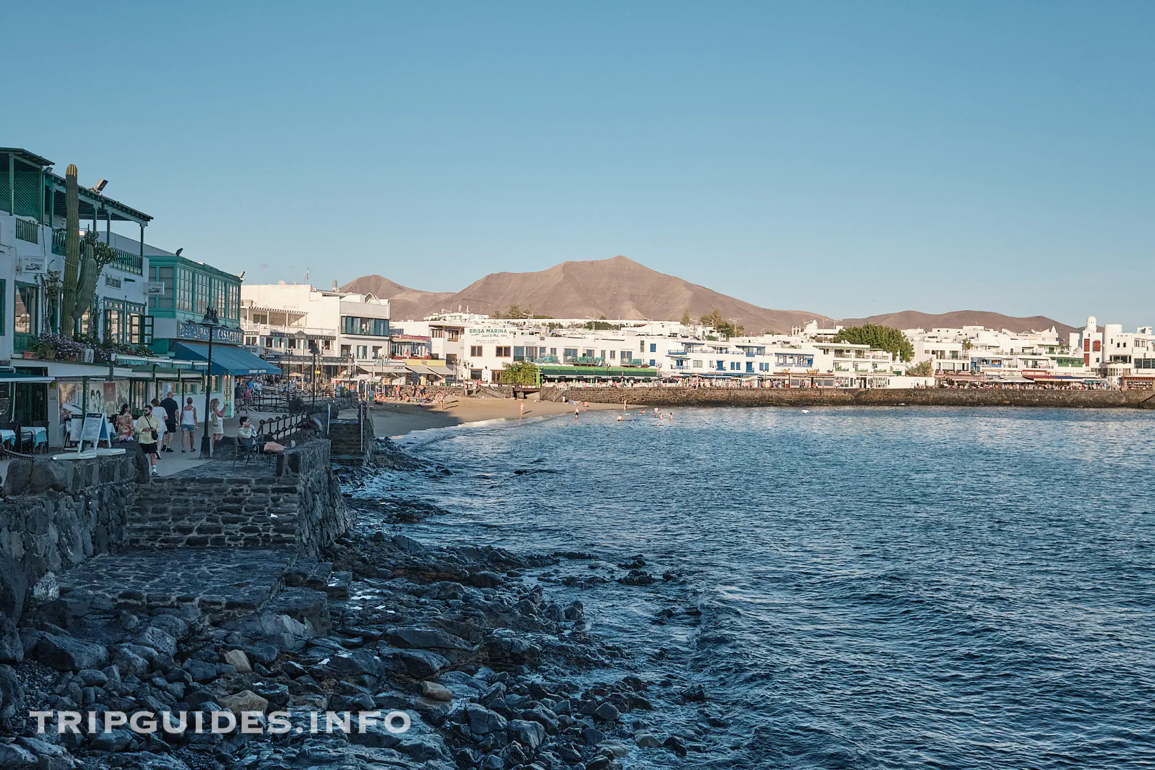 Набережная курорта Playa Blanca - Лансароте