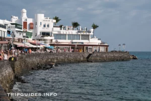 Набережная курорта Playa Blanca - Лансароте