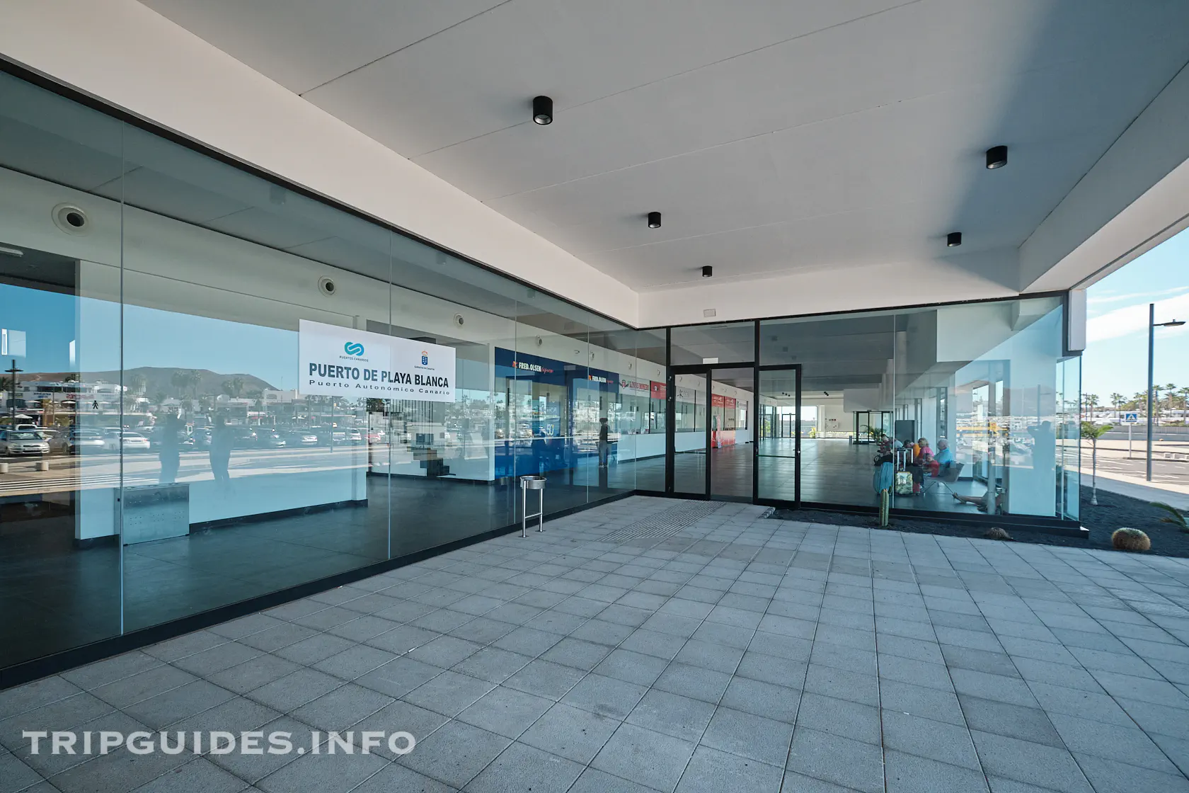Порт Плайя-Бланка (Puerto de Playa Blanca) - Лансароте (Lanzarote)