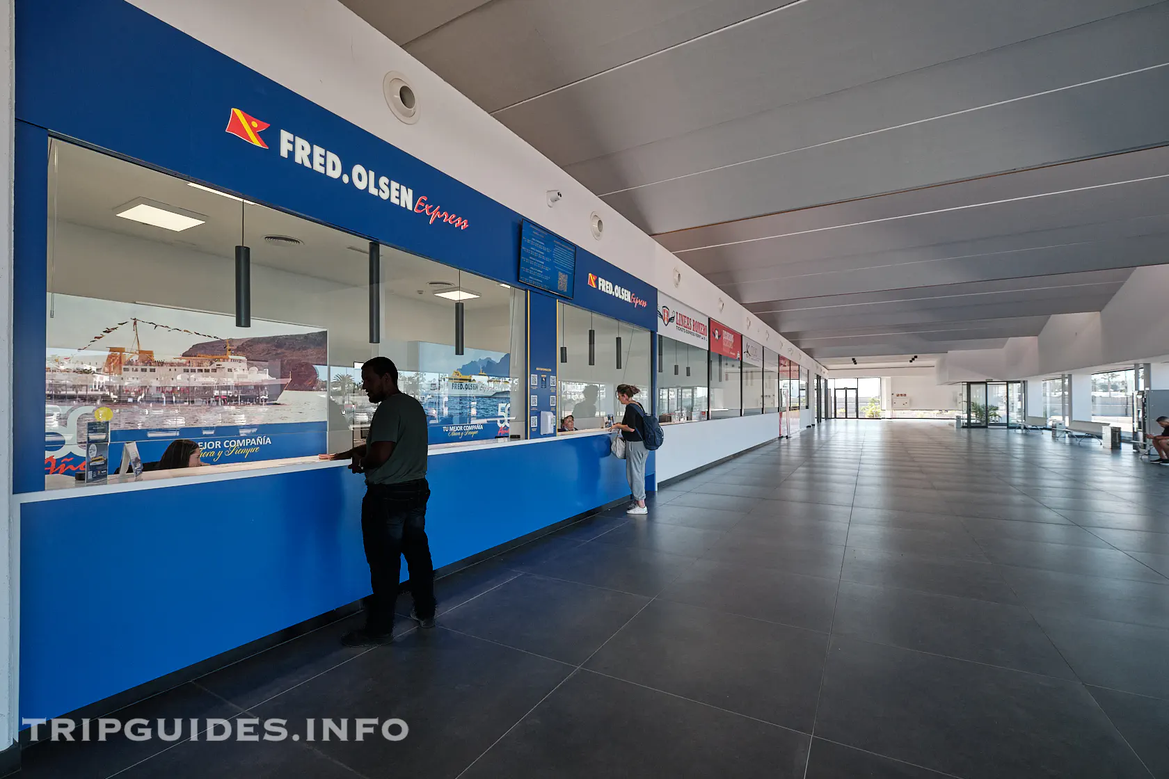 Порт Плайя-Бланка (Puerto de Playa Blanca) - Лансароте (Lanzarote)