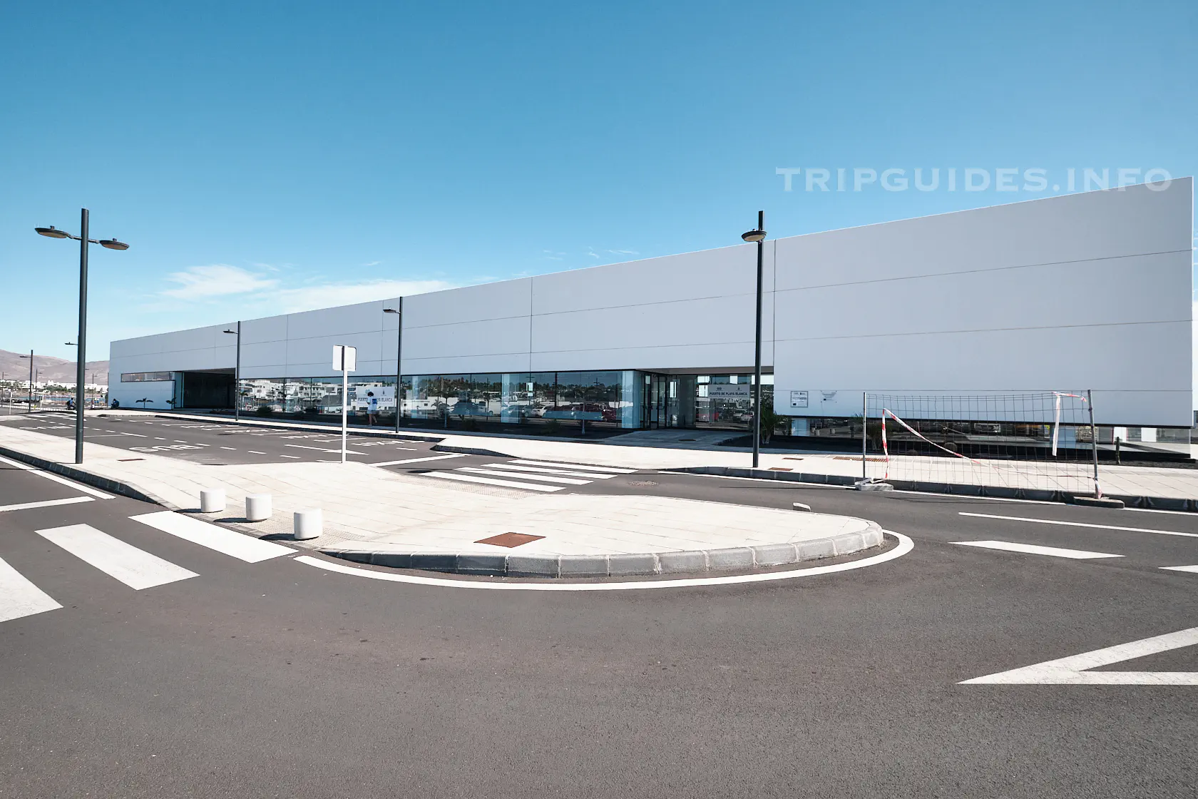 Порт Плайя-Бланка (Puerto de Playa Blanca) - Лансароте (Lanzarote)