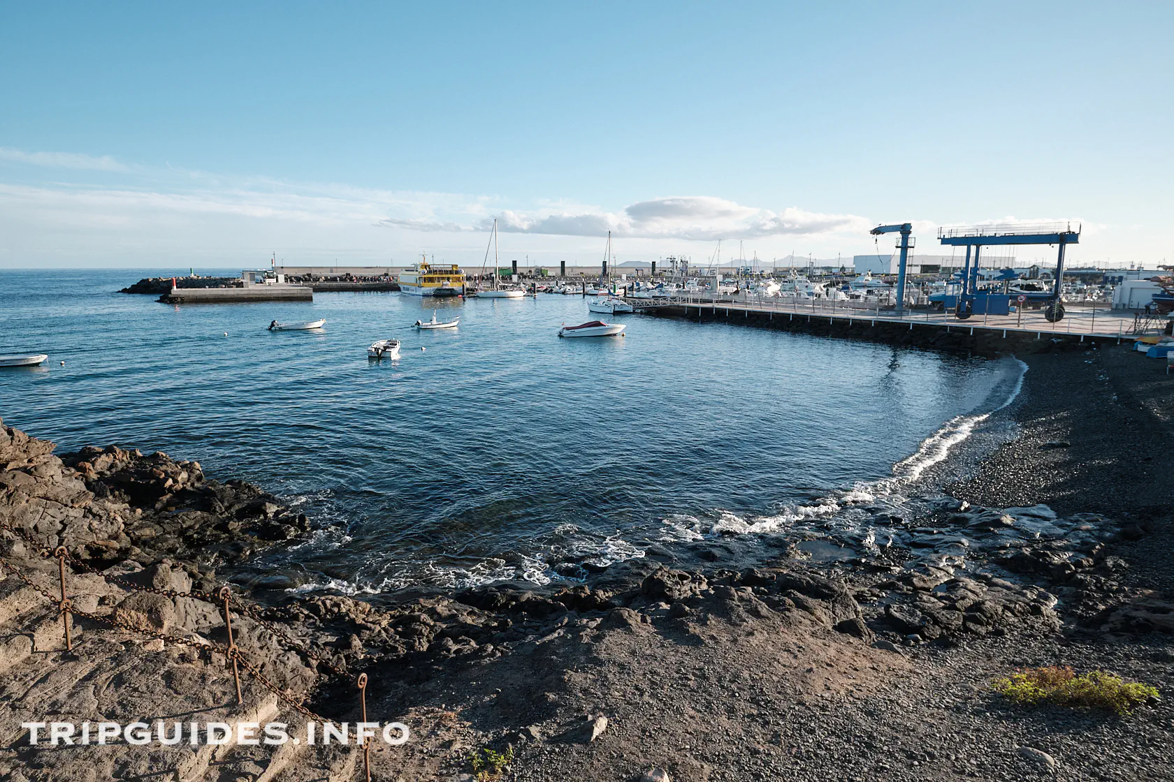 Порт Плайя-Бланка (Puerto de Playa Blanca) - Лансароте (Lanzarote)