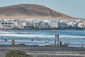 Фамара (пляж) - Playa de Famara - Лансароте