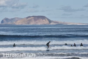 Фамара (пляж) - Playa de Famara - Лансароте