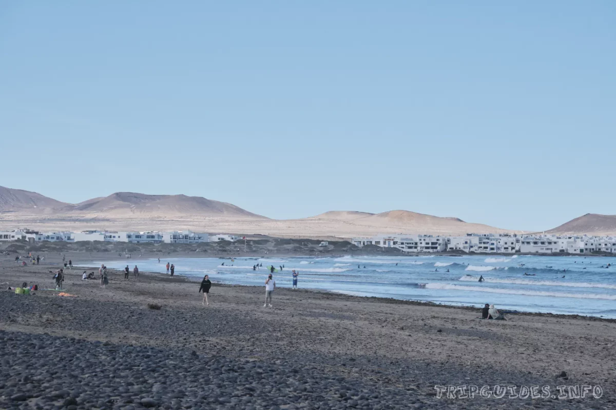 Фамара (пляж) - Playa de Famara - Лансароте