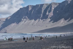 Фамара (пляж) - Playa de Famara - Лансароте