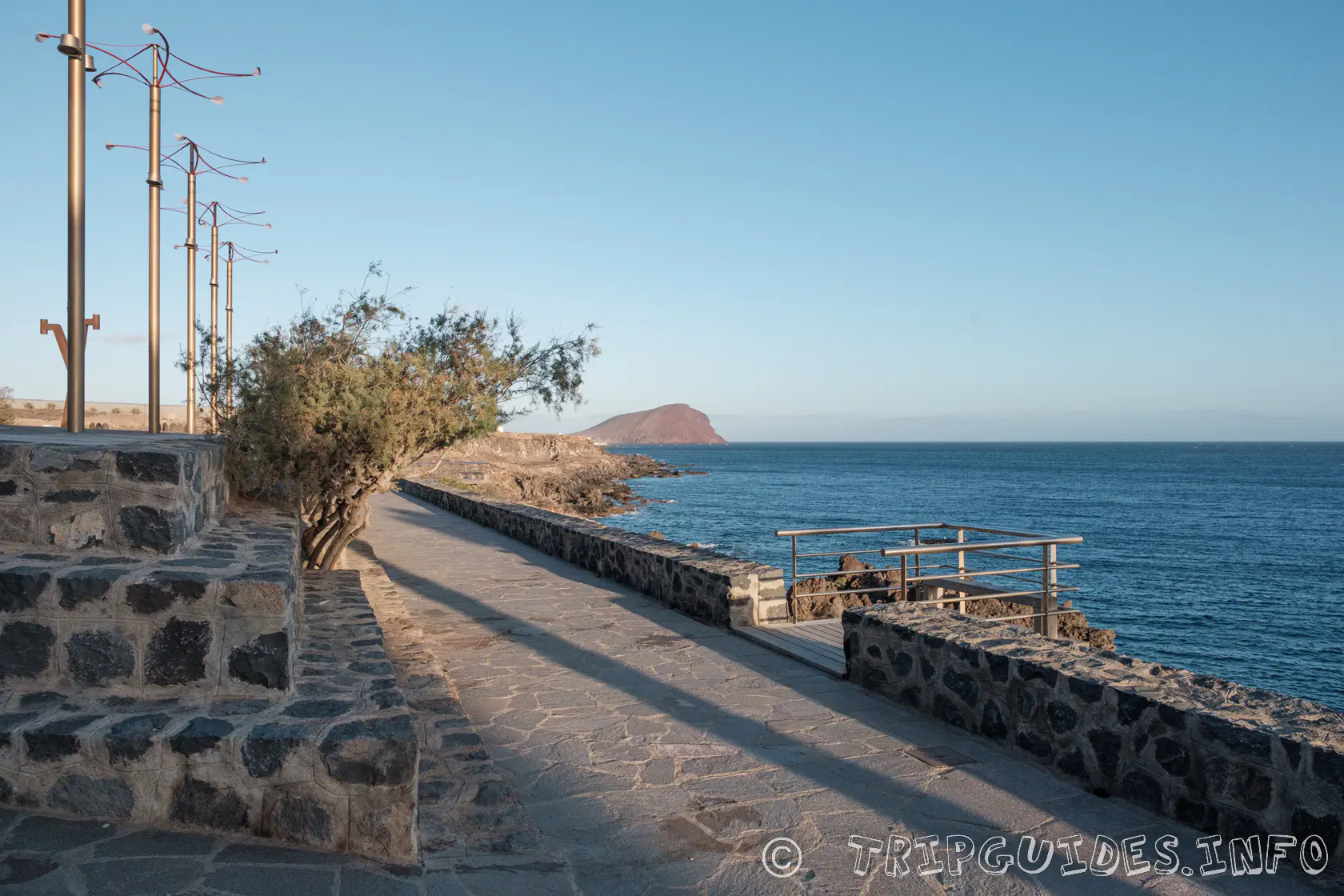 Смотровая площадка в Лос-Абригос (Los Abrigos) - Тенерифе