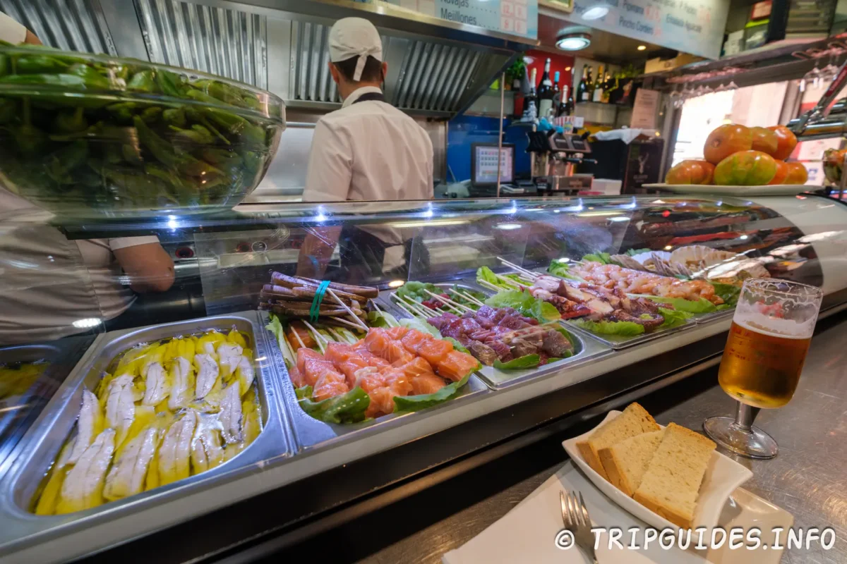 Центральный рынок Атарасанас (Mercado Central de Atarazanas) - в Малаге