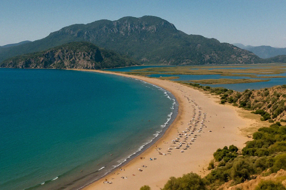 Пляж Изтузу (Дальян – İztuzu Plajı, Dalyan) в Турции
