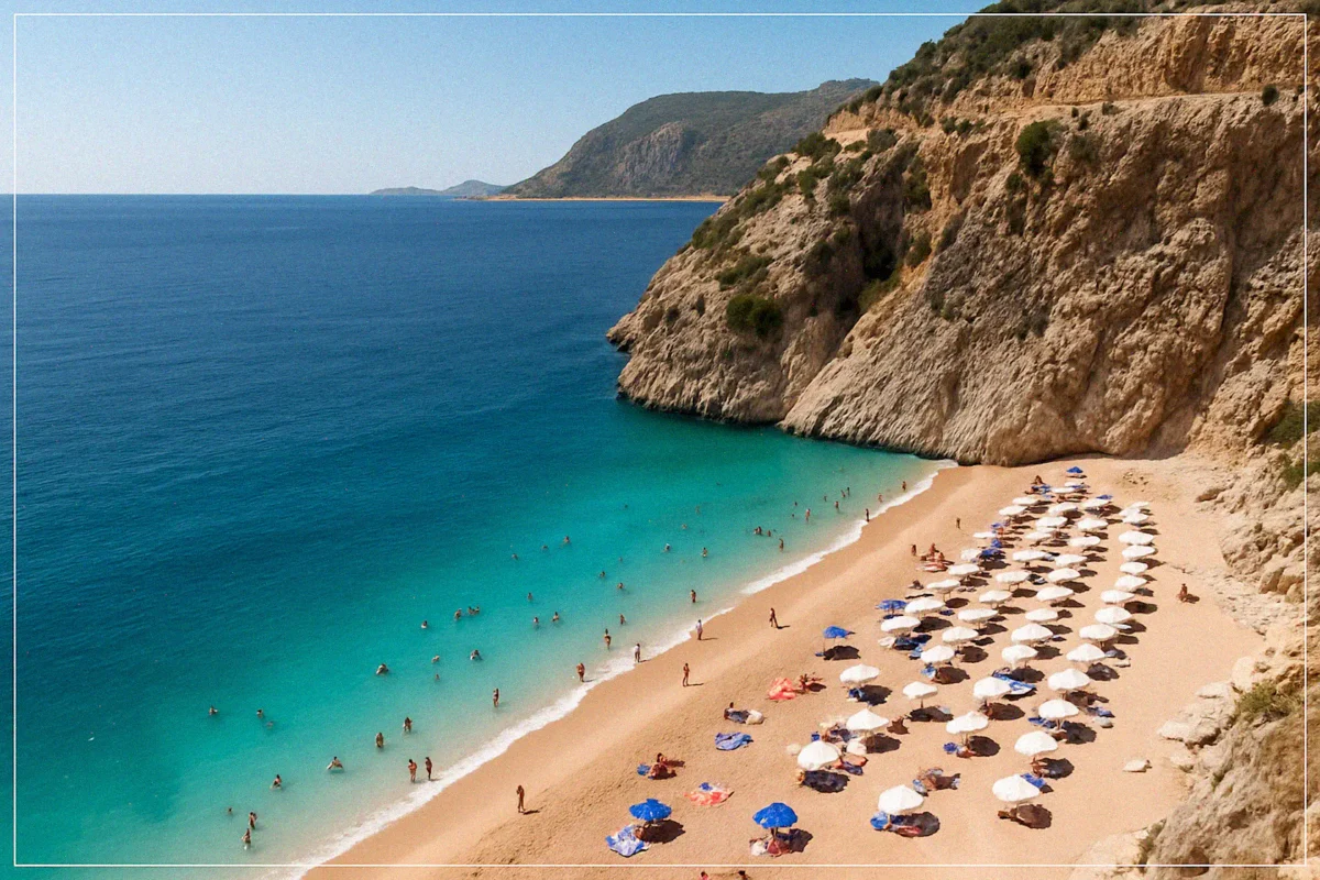 Пляж Капуташ (между Кашем и Калканом – Kaputaş Plajı, Kaş ile Kalkan arasında) в Турции