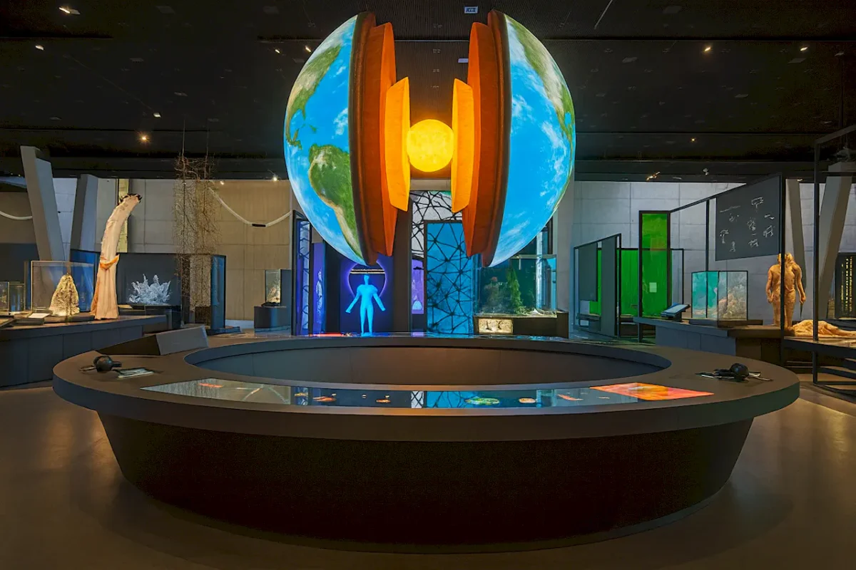 Зал Вселенной - КосмоКайша в Барселоне (CosmoCaixa Barcelona)