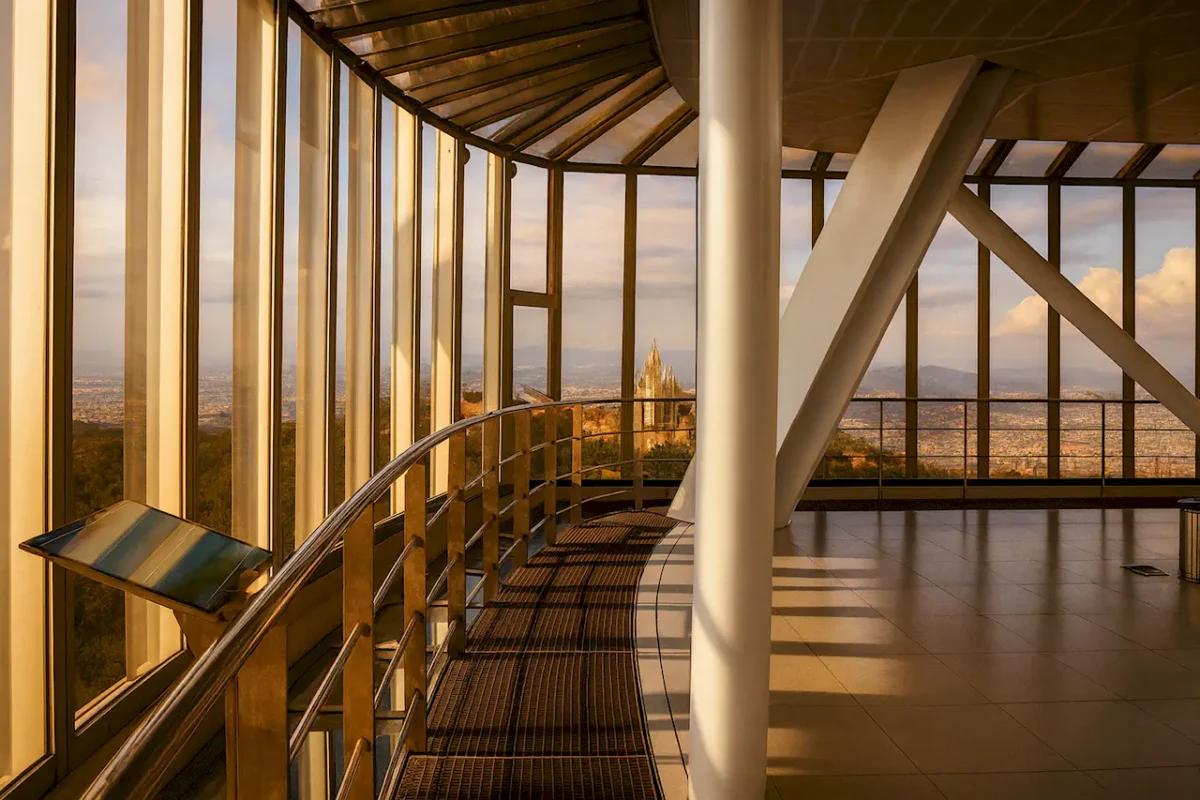 Башня Кольсерола (Torre de Collserola) в Барселоне