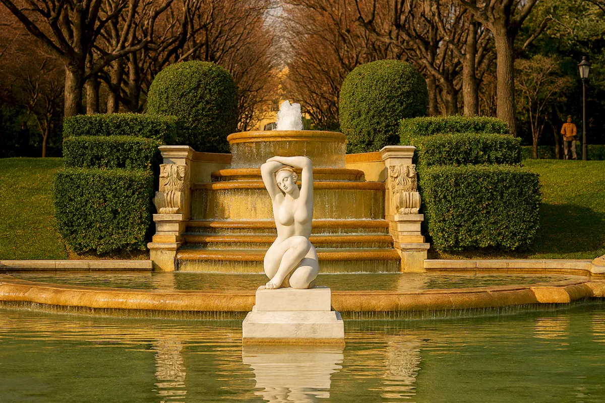 Сады дворца Педральбес (Jardines del Palacio de Pedralbes) в Барселоне