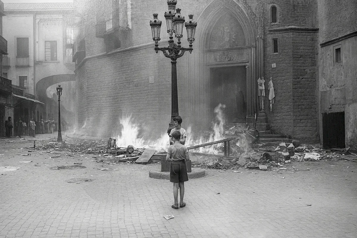 Пожар в 1936 году - Санта-Мария-дель-Мар (Basílica de Santa María del Mar) в Барселоне