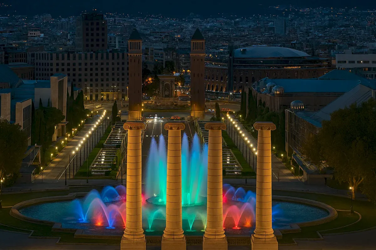 Фонтан Монтжуика (Fuente mágica de Montjuic) в Барселоне